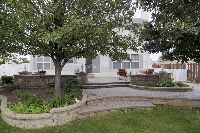 550 Wynbrooke Road Romeoville, IL 60446 - Photo 3 of 23