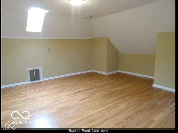 $950 | 1839 Unit B N Talbott Street, Indianapolis, IN 46202