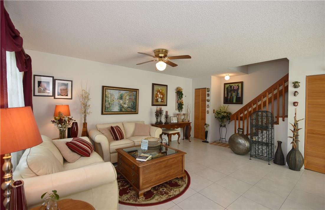 9275 Southwest 61st Way, Unit C Boca Raton, FL 33428 - Photo 4 of 31 Photo 4