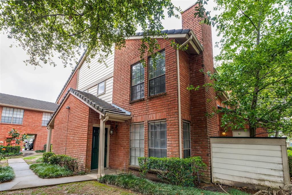 2211 South Kirkwood Rd Unit 11  