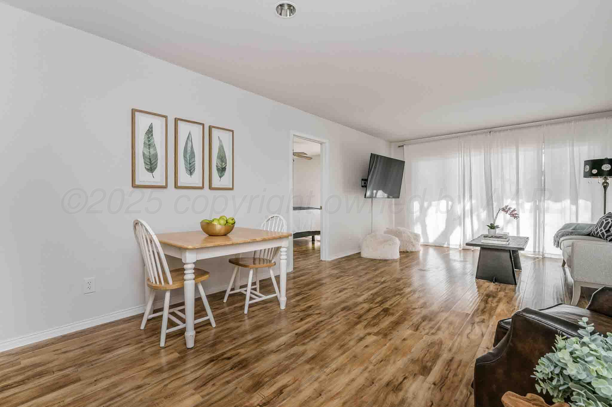 2400 South Polk Street, Unit 202 Amarillo, TX 79109 - Photo 6 of 18 2400_S_Polk_202-9