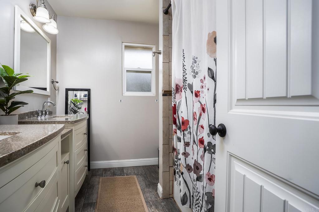 2430 Geyer Lane Alpine, CA 91901 - Photo 29 of 60 a view of utility room