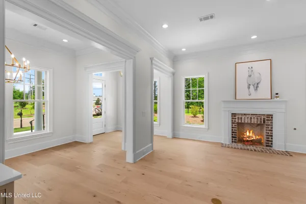$929,500 | 102 Commonwealth Drive, Madison, MS 39110