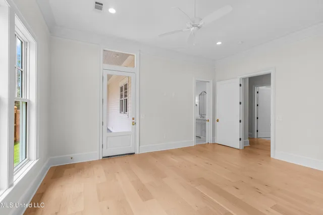 $929,500 | 102 Commonwealth Drive, Madison, MS 39110