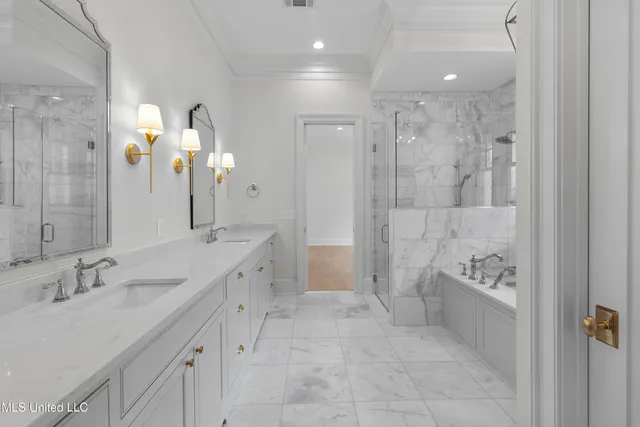 $929,500 | 102 Commonwealth Drive, Madison, MS 39110