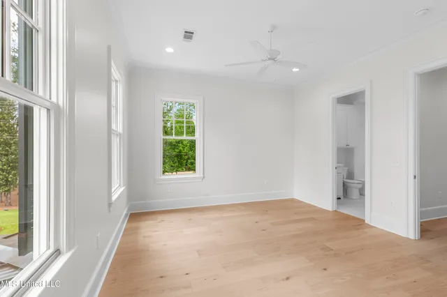 $929,500 | 102 Commonwealth Drive, Madison, MS 39110