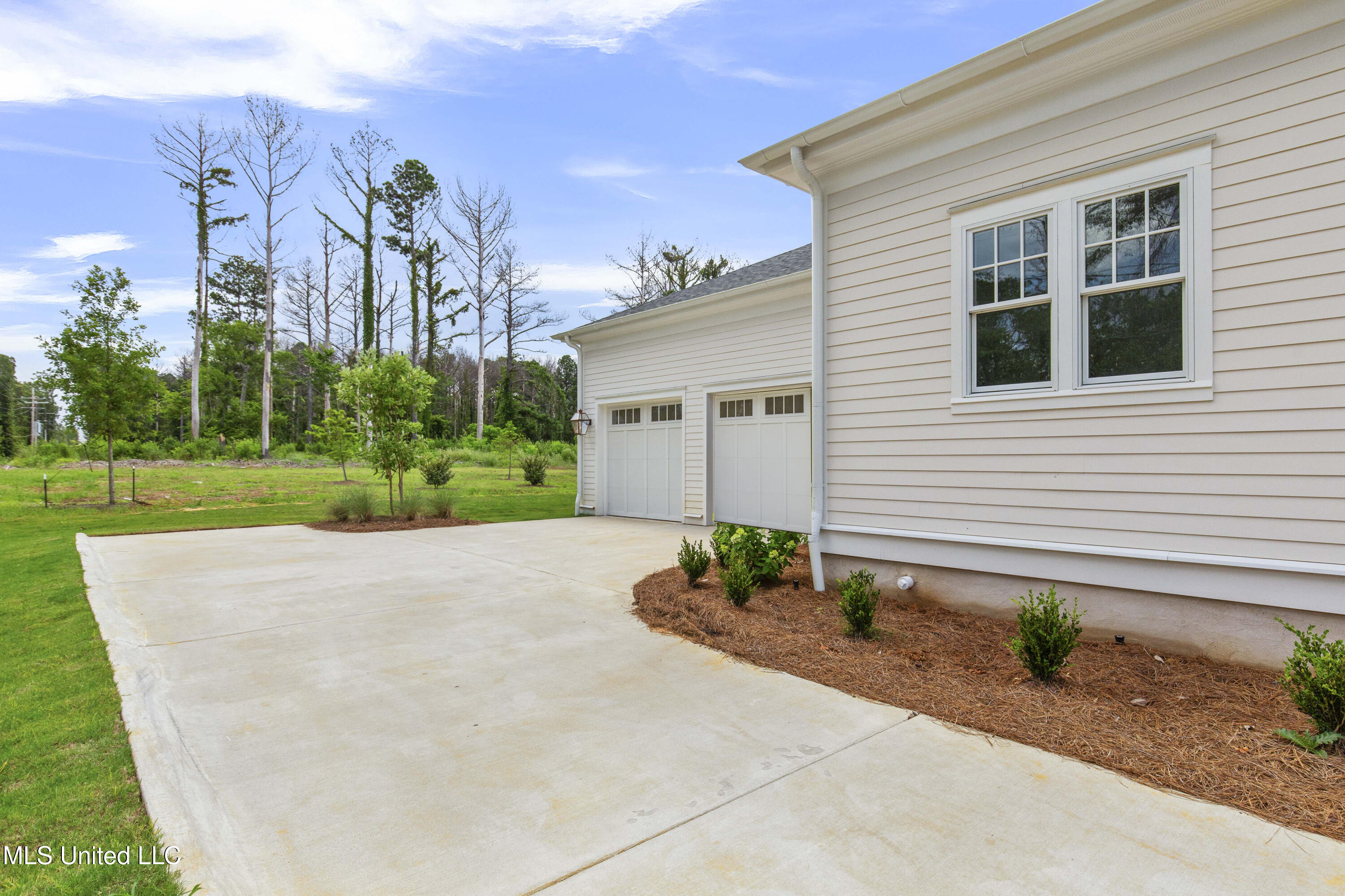 102 Commonwealth Drive Madison, MS 39110 - Photo 64 of 67 102 Commonwealth-87