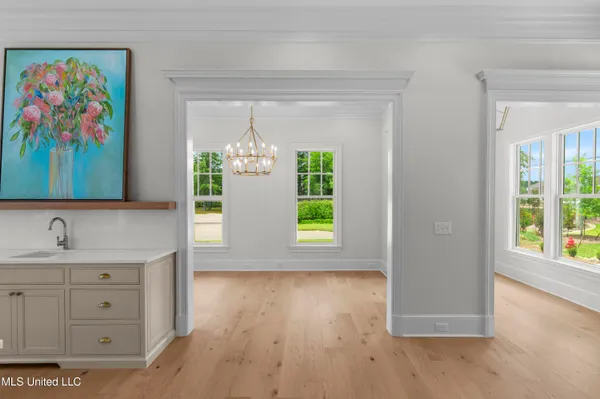 $929,500 | 102 Commonwealth Drive, Madison, MS 39110