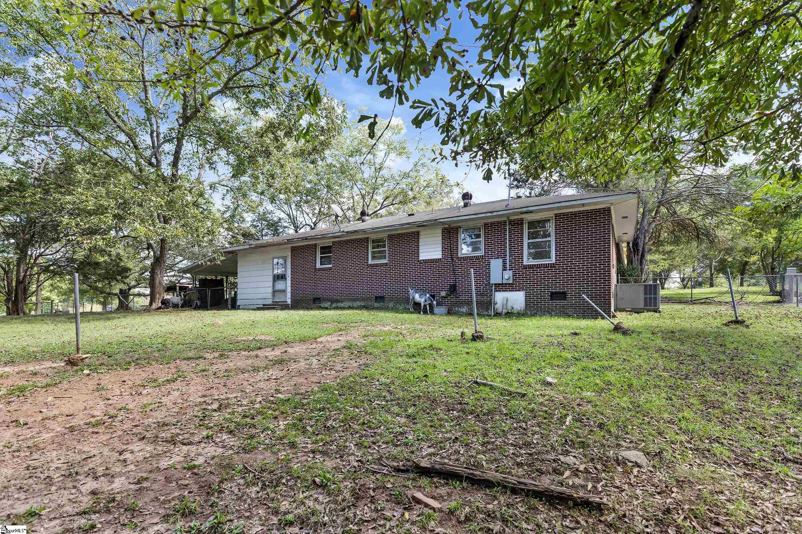 211 Looper Road Pelzer, SC 29669 - Photo 31 of 36