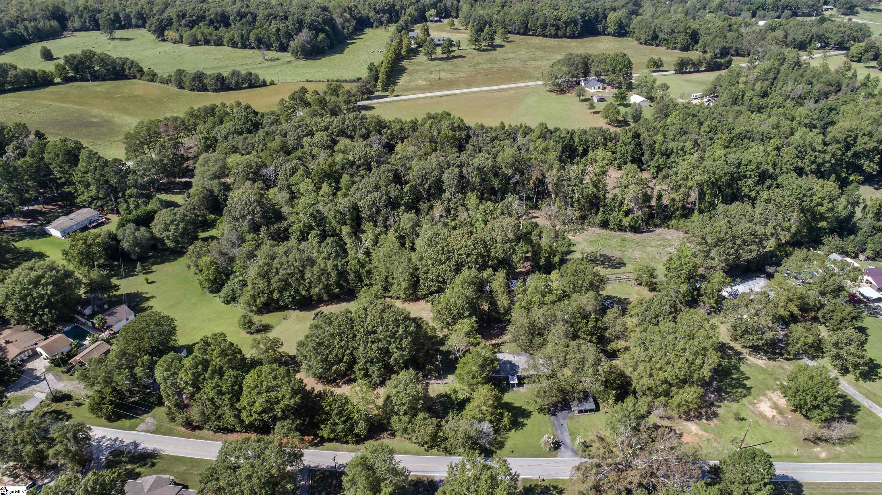 211 Looper Road Pelzer, SC 29669 - Photo 33 of 36
