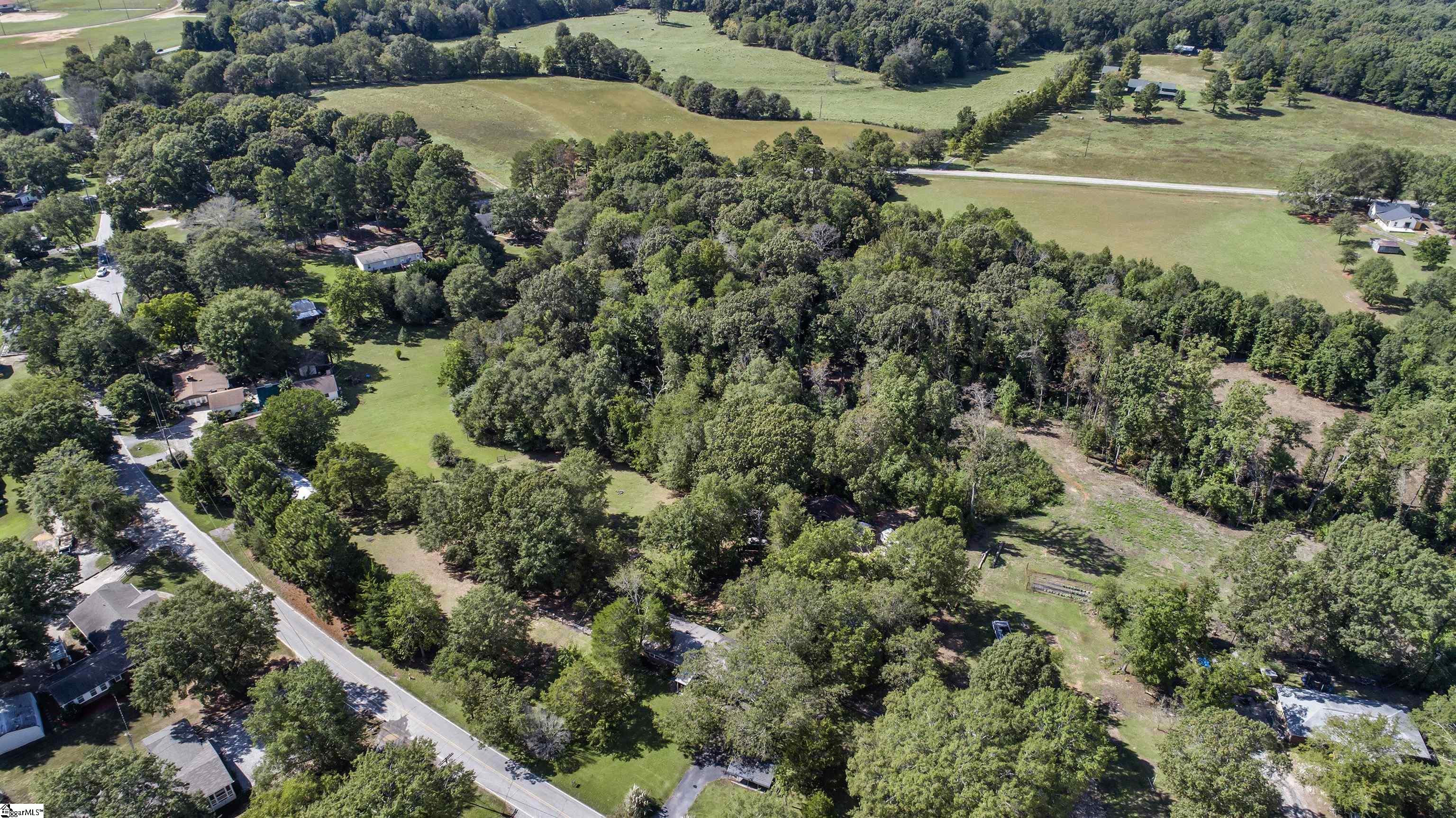 211 Looper Road Pelzer, SC 29669 - Photo 34 of 36