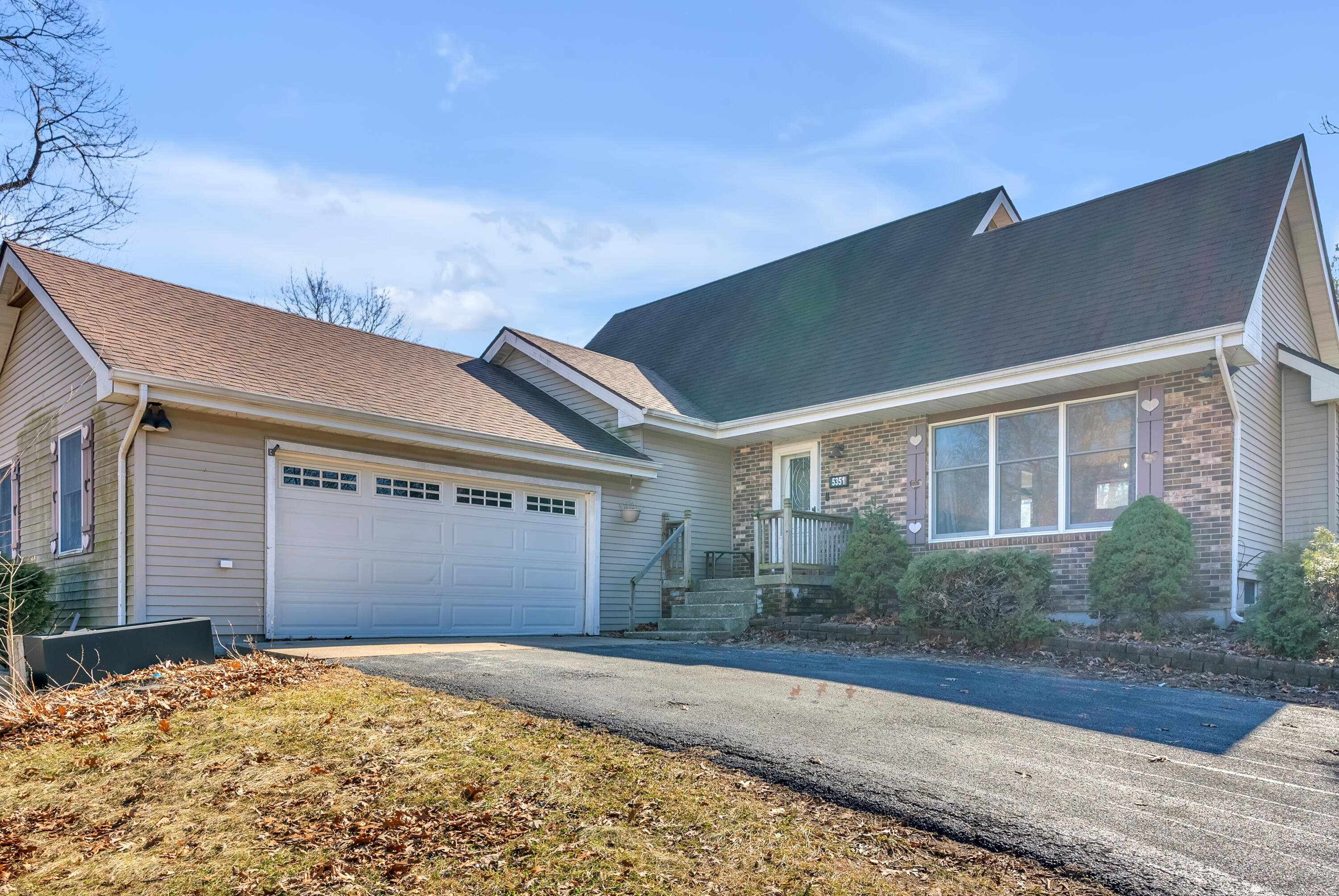 5351 East Honor Avenue Demotte, IN 46310 - Photo 3 of 31