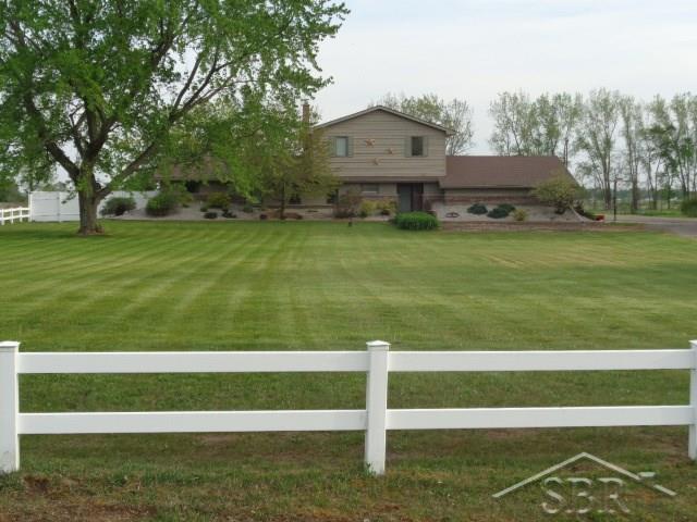 17411 Geddes Road Hemlock, MI 48626 - Photo 1 of 29 31320054.JPG