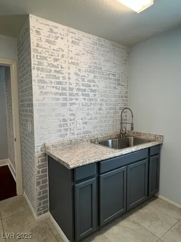 $2,600 | 981 Soaring Moon Drive, Henderson, NV 89015