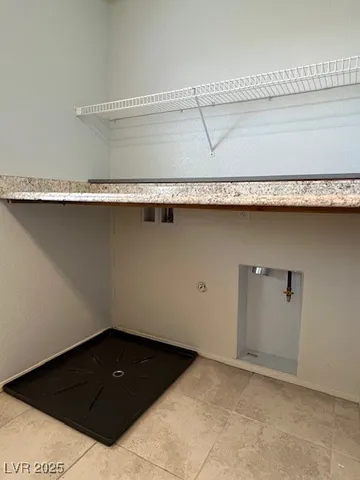 $2,600 | 981 Soaring Moon Drive, Henderson, NV 89015