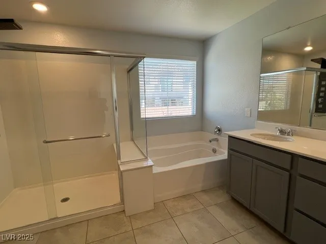 $2,600 | 981 Soaring Moon Drive, Henderson, NV 89015