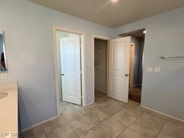 $2,600 | 981 Soaring Moon Drive, Henderson, NV 89015