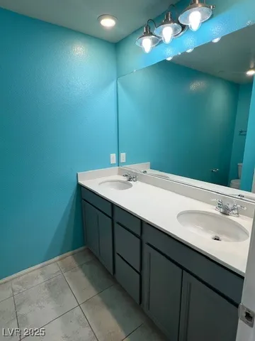 $2,600 | 981 Soaring Moon Drive, Henderson, NV 89015