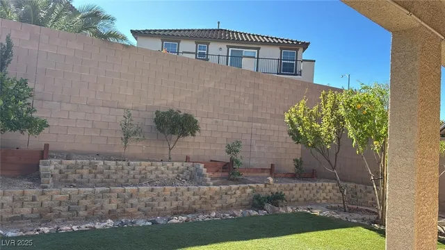 $2,600 | 981 Soaring Moon Drive, Henderson, NV 89015