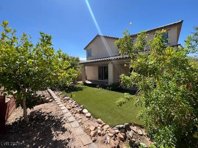 $2,600 | 981 Soaring Moon Drive, Henderson, NV 89015