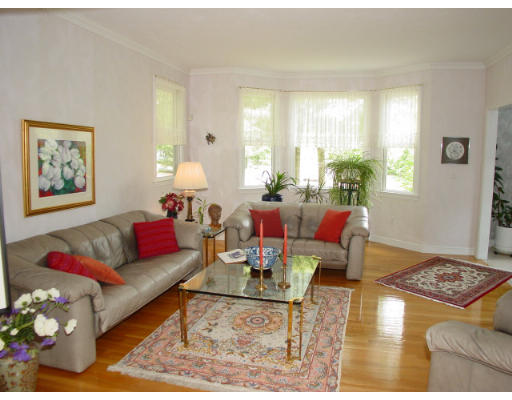 31 Stearns Road Marlborough, MA 01752 - Photo 6 of 9 Gallery Image 6