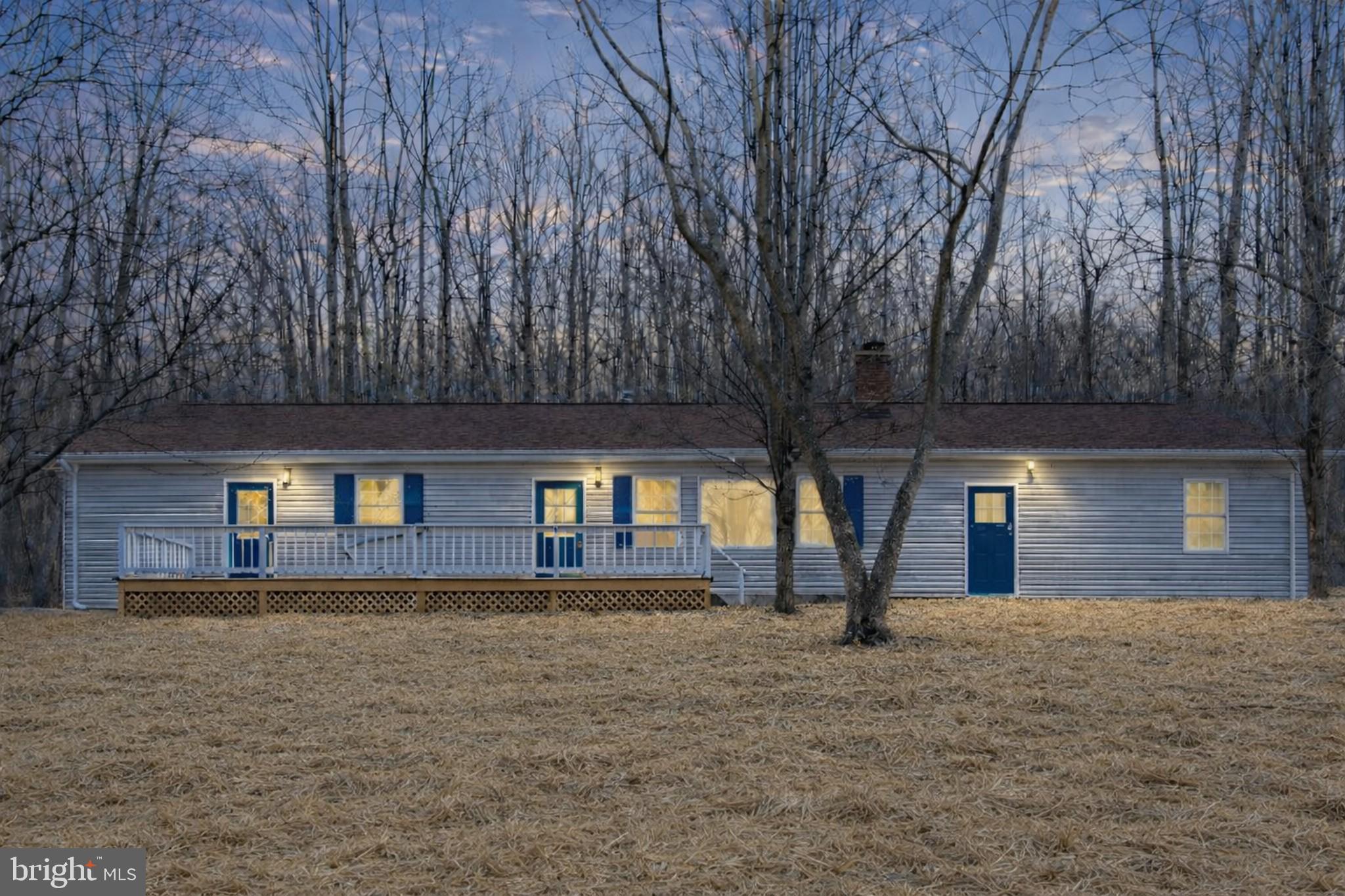 Ranch Hiome w/ Attached Garage 1.33 Acres