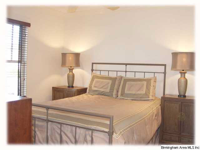 2015 Lancaster Road Birmingham, AL 35209 - Photo 17 of 22