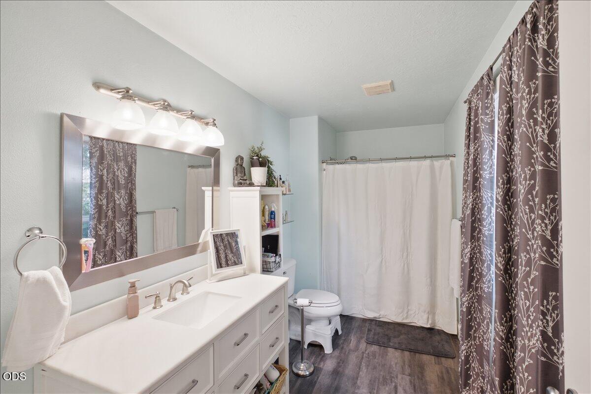 2448 Northwest Violet Avenue Albany, OR 97321 - Photo 16 of 46