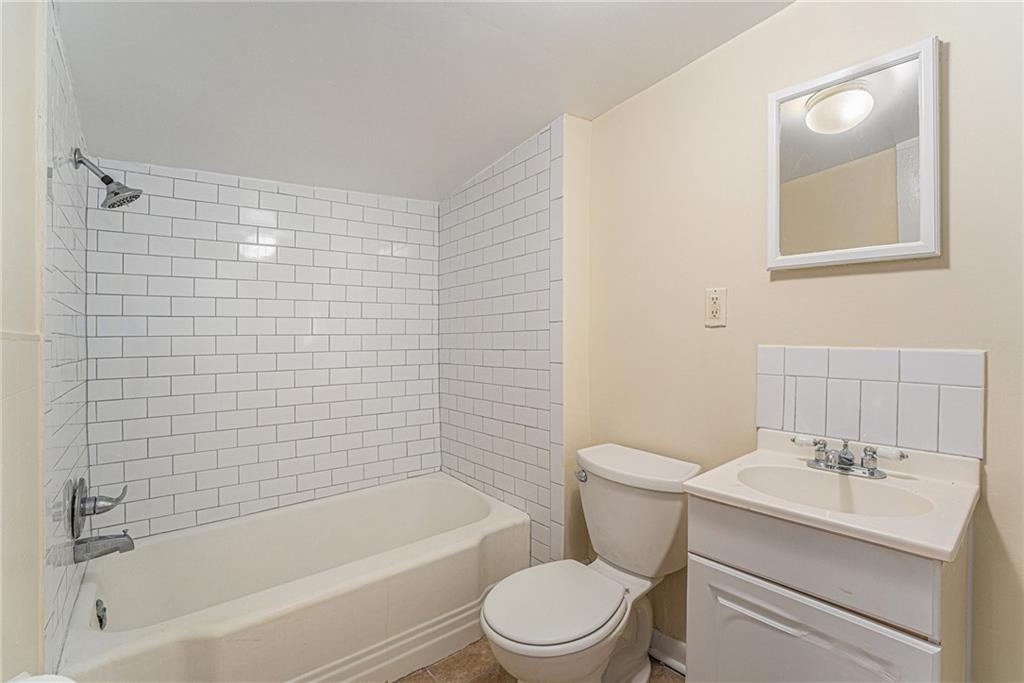 3110 Rockbridge Road Southwest Avondale Estates, GA 30002 - Photo 13 of 17