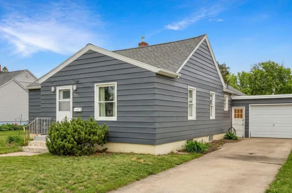 $99,900 | 723 11th Street South, Benson, MN 56215