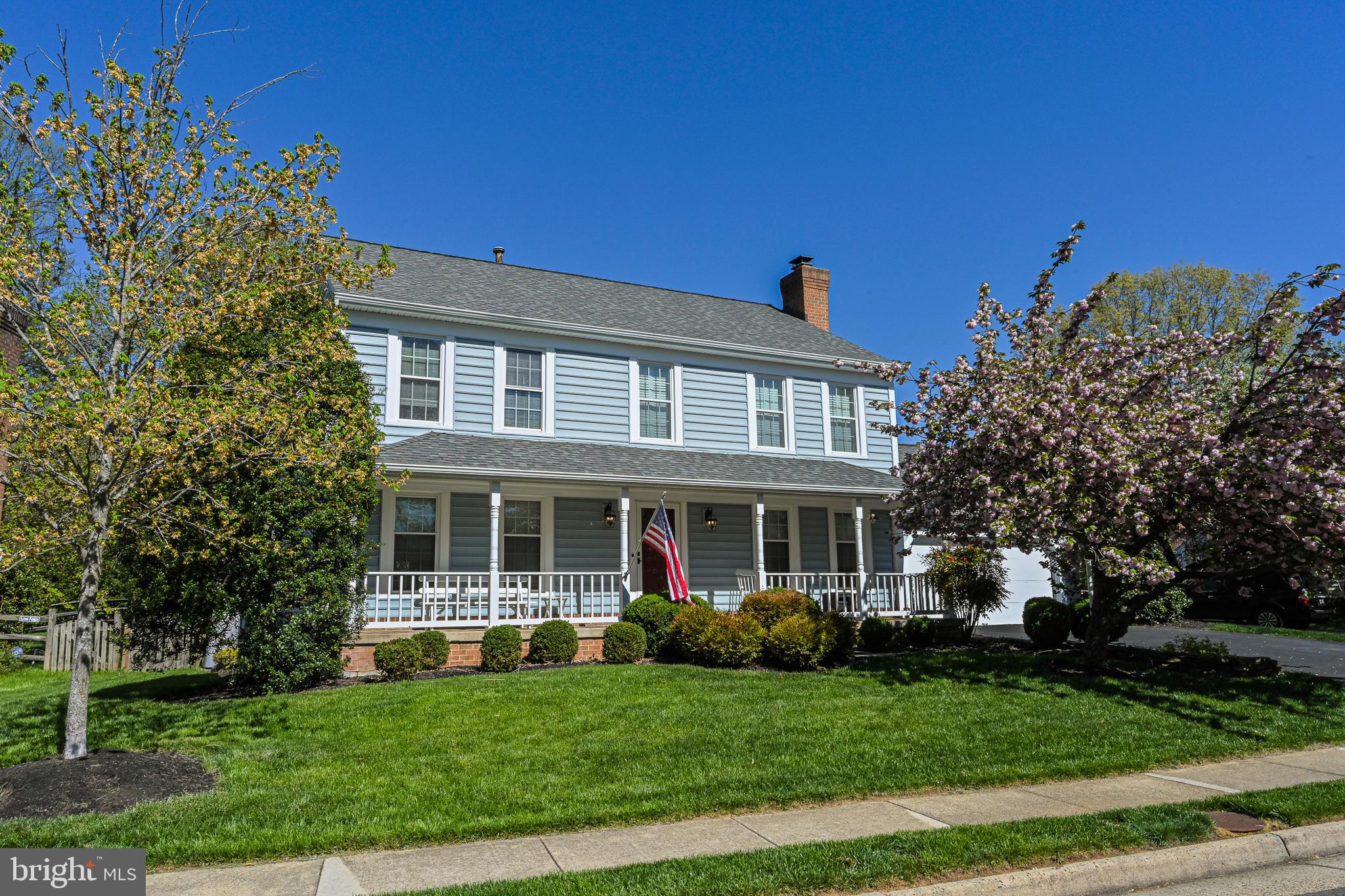 8942 Kenilworth Drive Burke, VA 22015 - Photo 72 of 72 This is the floorplan everyone wishes for.