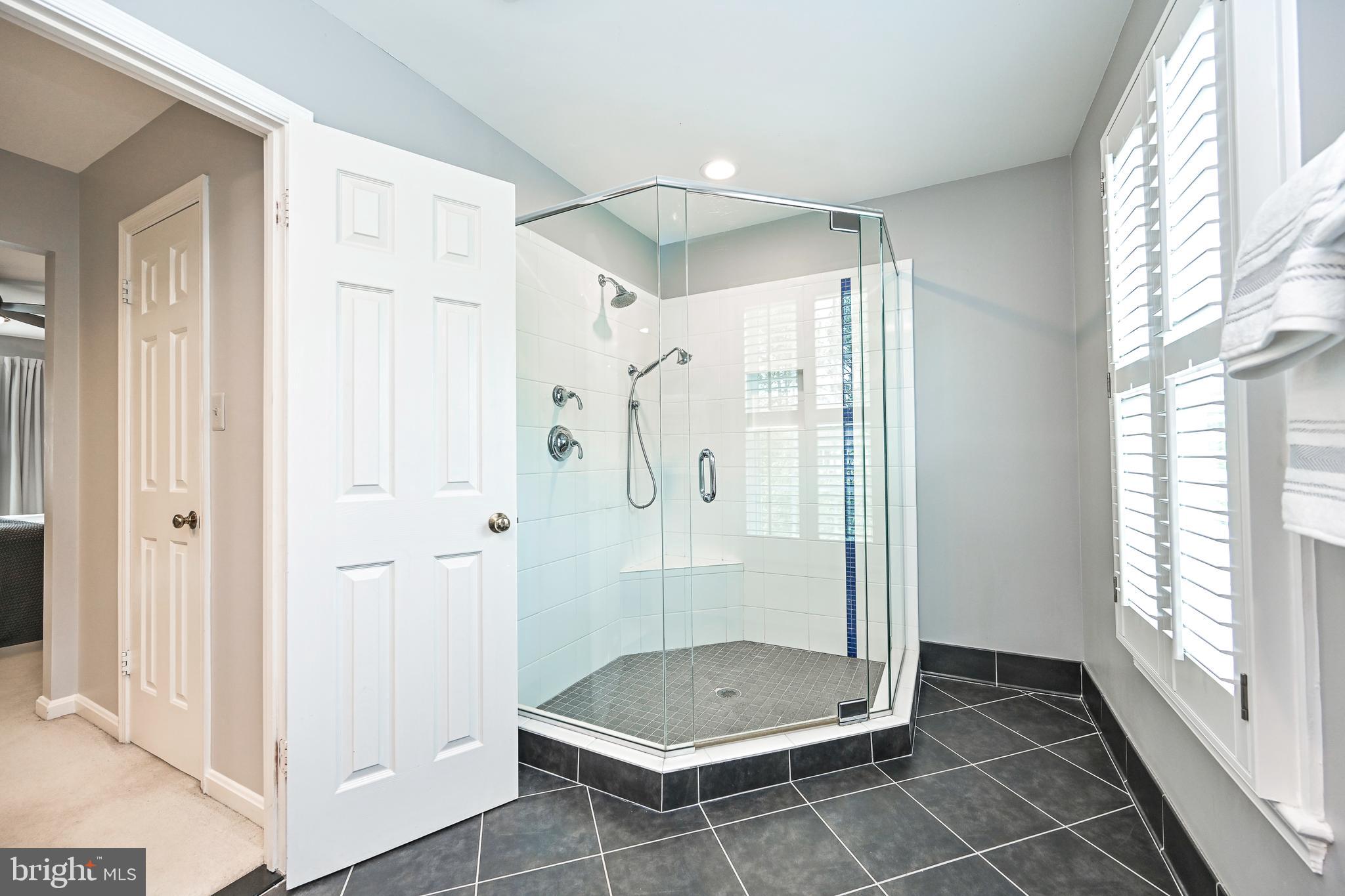 8942 Kenilworth Drive Burke, VA 22015 - Photo 56 of 72