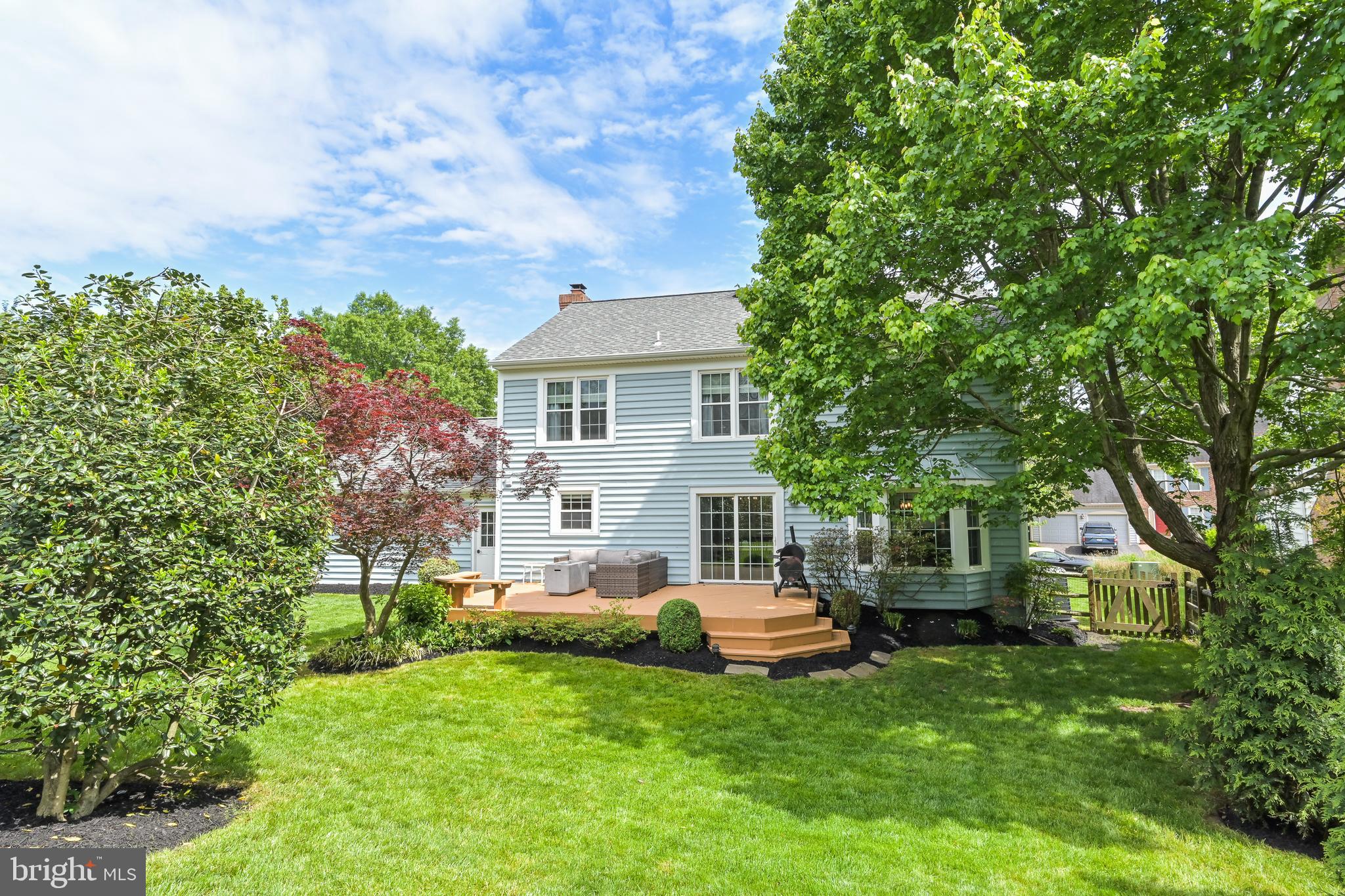 8942 Kenilworth Drive Burke, VA 22015 - Photo 6 of 72