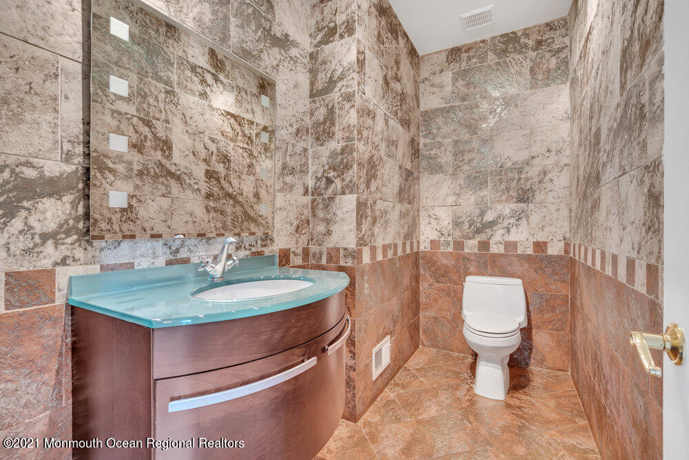 39 Bloomfield Road Manalapan, NJ 07726 - Photo 33 of 71 032_dsc06697
