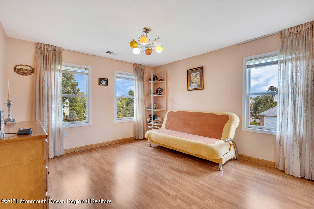 39 Bloomfield Road Manalapan, NJ 07726 - Photo 48 of 71 047_dsc06552