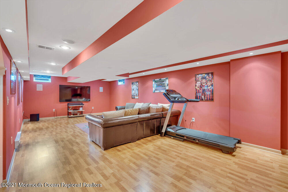 39 Bloomfield Road Manalapan, NJ 07726 - Photo 51 of 71 050_dsc06842