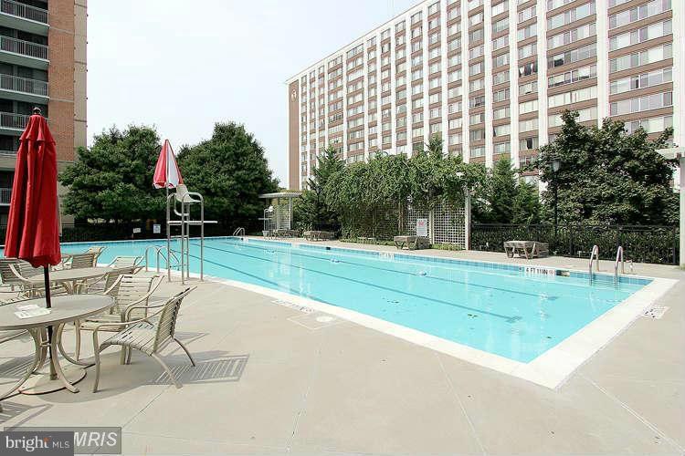 11710 Old Georgetown Road, Unit 217 North Bethesda, MD 20852 - Photo 13 of 23 Community