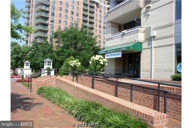 11710 Old Georgetown Road, Unit 217 North Bethesda, MD 20852 - Photo 5 of 23 Exterior (Front)