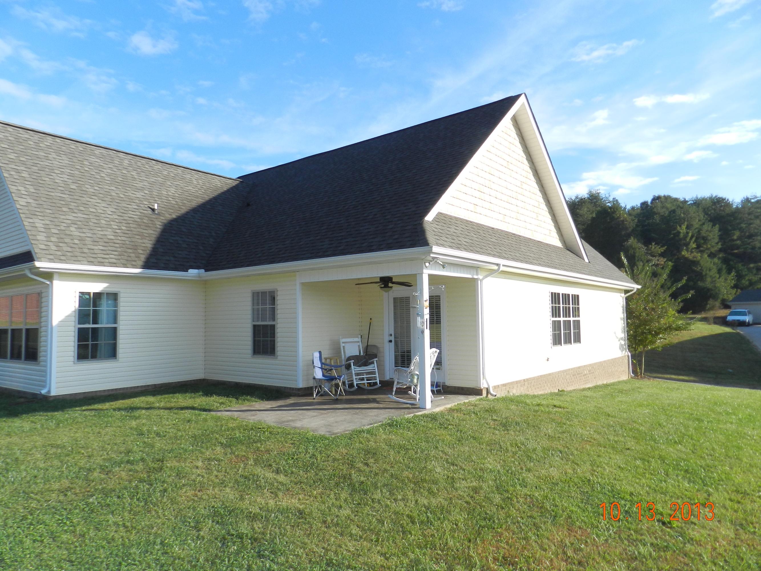 6011 Whisper Ridge Lane Corryton, TN 37721 - Photo 8 of 28 008