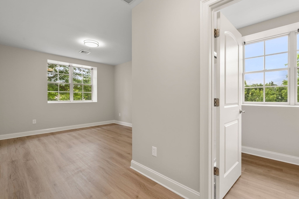 89 Lewis Bay Road, Unit 202 Barnstable, MA 02601 - Photo 17 of 39