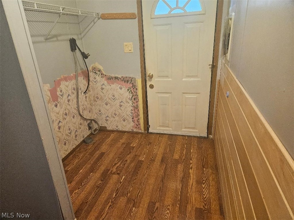 5229 Senate Road Southeast Amsterdam, OH 43903 - Photo 12 of 13