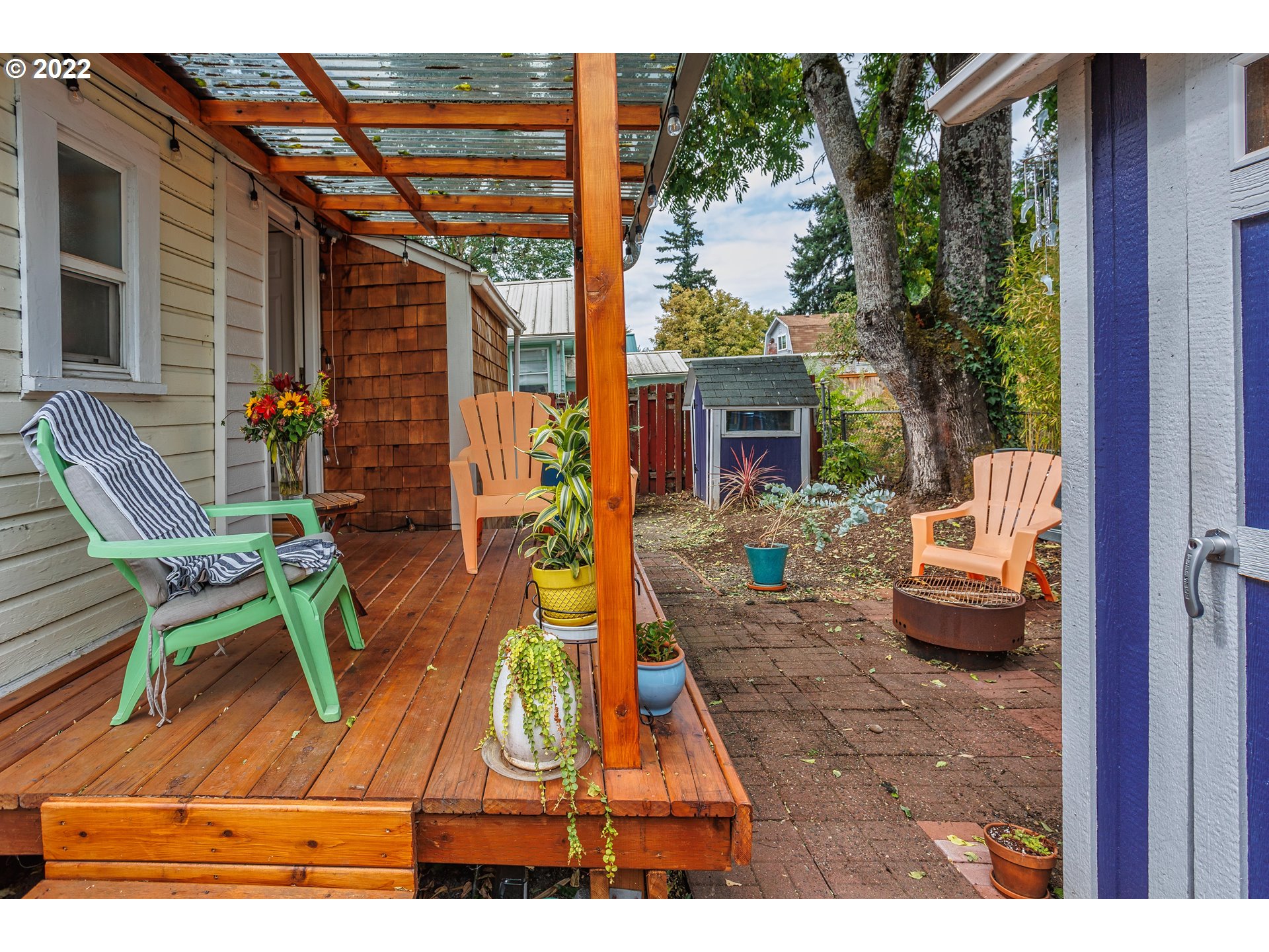 9121 Southeast Reedway Street Portland, OR 97266 - Photo 13 of 16 Gallery Image 13