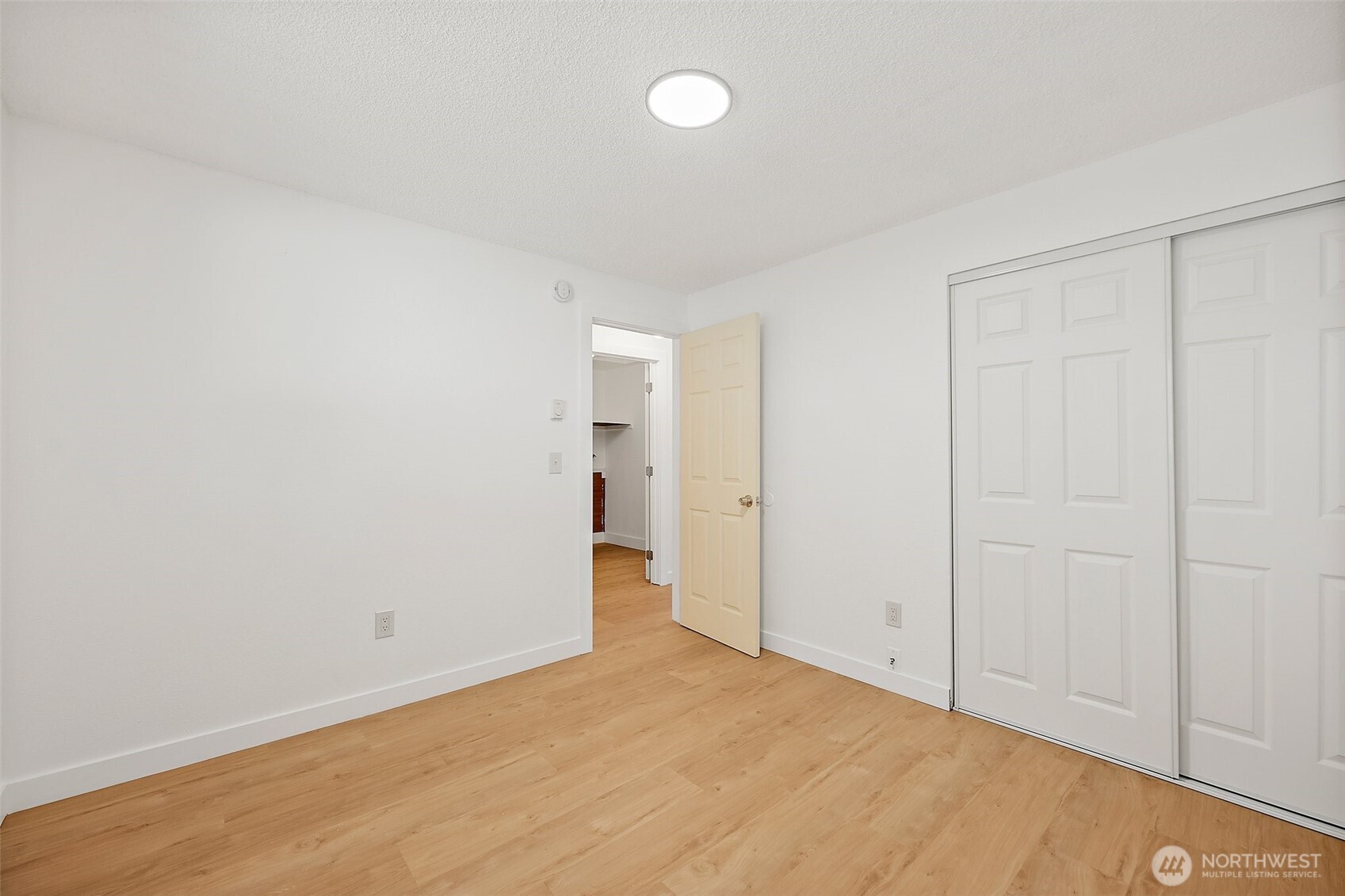 6610 South Madison Street Tacoma, WA 98409 - Photo 18 of 26 a view of an empty room