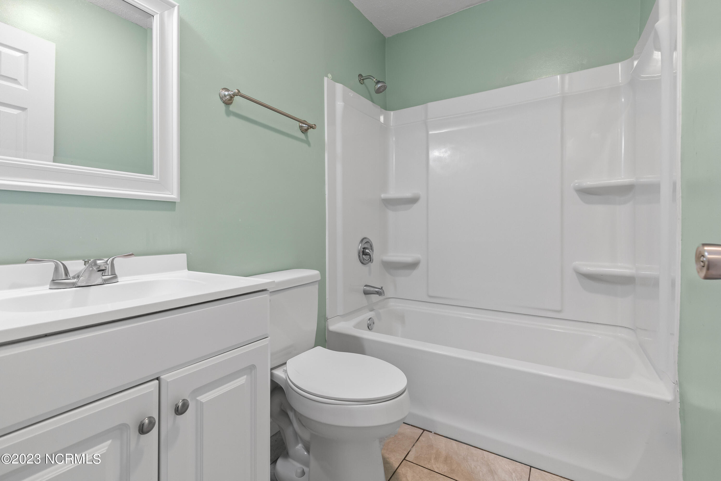 27 Victoria Road Jacksonville, NC 28546 - Photo 16 of 32 25