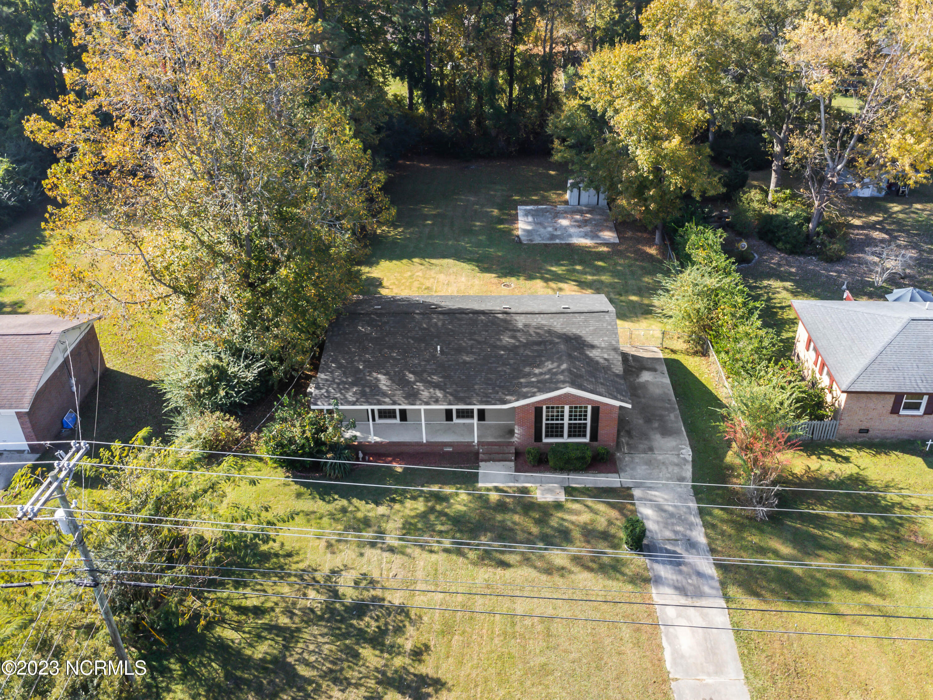 27 Victoria Road Jacksonville, NC 28546 - Photo 24 of 32 5
