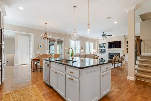 $1,379,000 | 9517 Wexcroft Drive, Brentwood, TN 37027