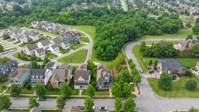 $1,379,000 | 9517 Wexcroft Drive, Brentwood, TN 37027