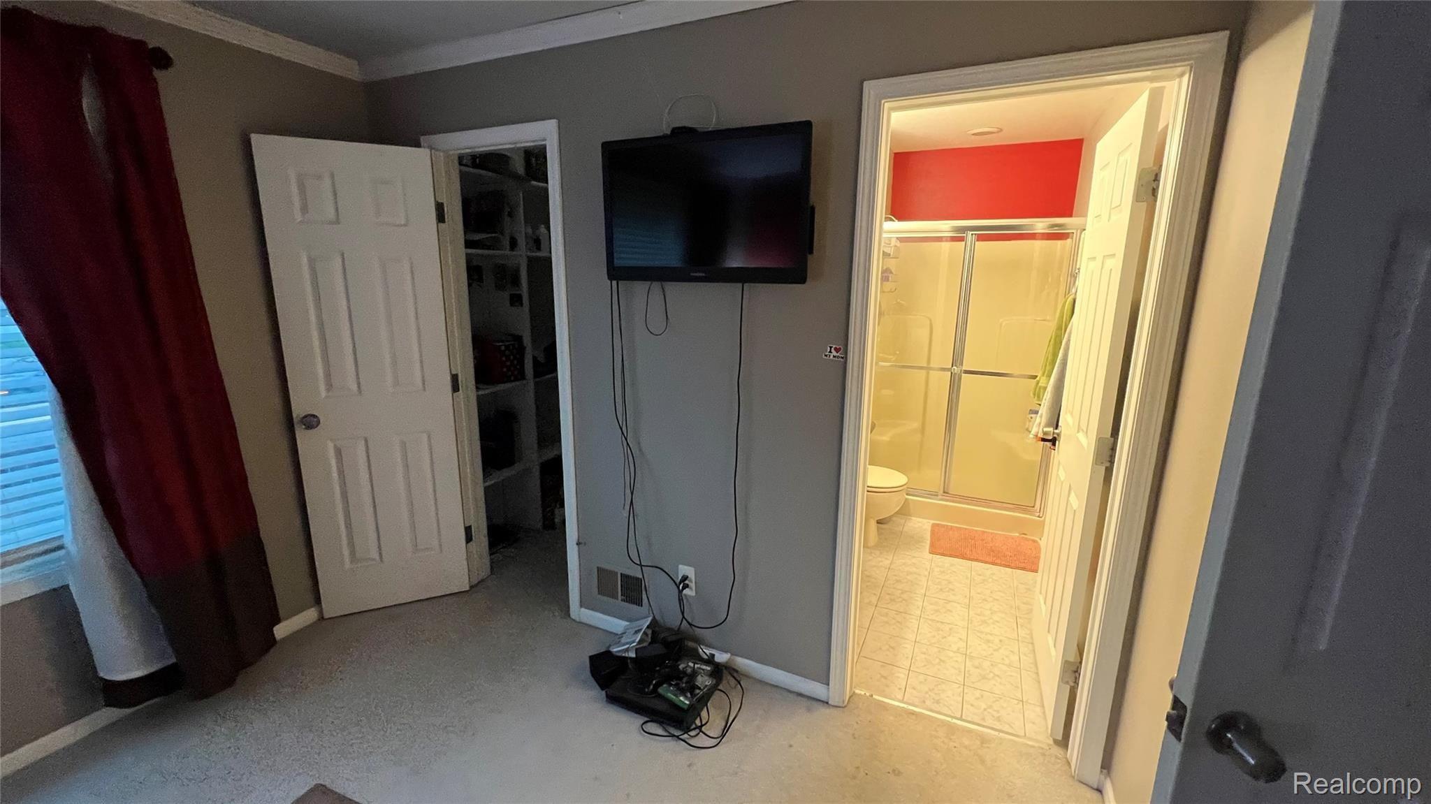 176 Harvard Street Canton, MI 48188 - Photo 32 of 35 tempImageIPk3eL.jpg