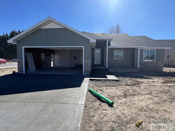 $560,000 | 388 West Wind River Drive, Shelley, ID 83274