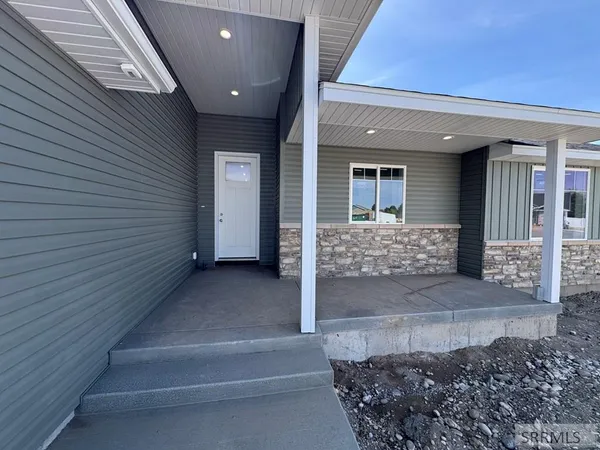 $560,000 | 388 West Wind River Drive, Shelley, ID 83274